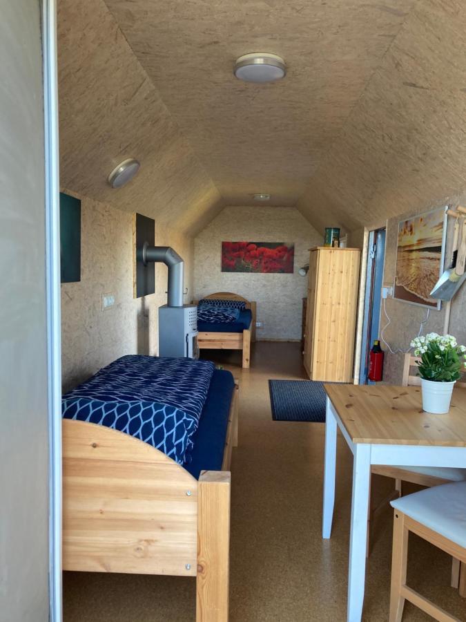 Schaeferwagen Auf Dem Biogut-saalkow Campsite Gustow (Vorpommern-Rugen)