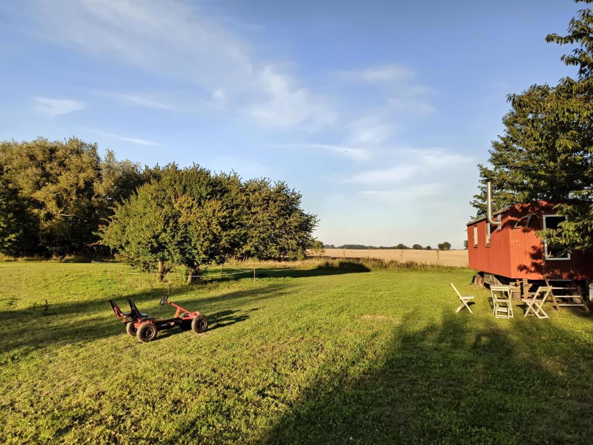 Campsite Schaeferwagen Auf Dem Biogut-saalkow *
