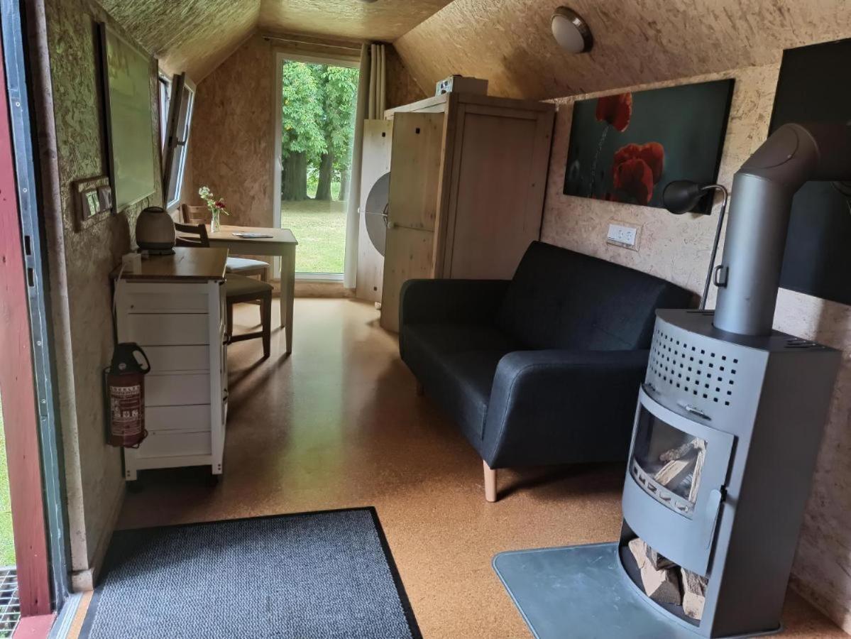 Schaeferwagen Auf Dem Biogut-saalkow